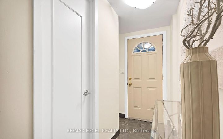 Photo 23 at 11 Stonedale Placeway, Don Mills, Toronto
