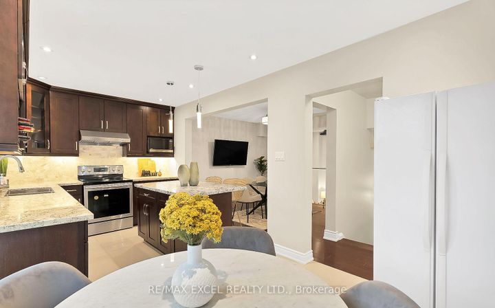 Photo 29 at 11 Stonedale Placeway, Don Mills, Toronto
