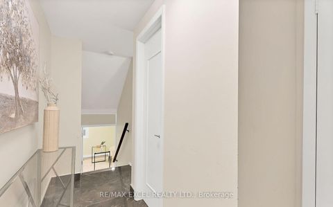 Photo 27 at 11 Stonedale Placeway, Don Mills, Toronto
