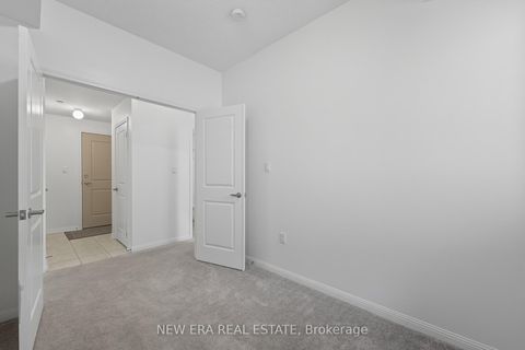 Photo 11 at 120 - 80 Aspen Springs Drive, Bowmanville, Clarington