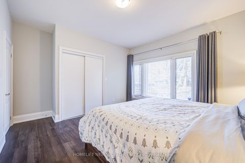 Photo 21 at 215 Willow Drive, Keswick South, Georgina
