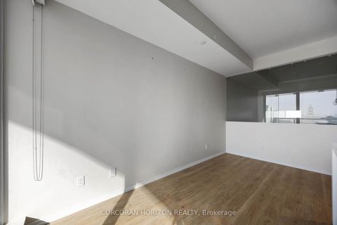Photo 16 at 1411 - 197 Yonge Street, Yonge Corridor, Toronto