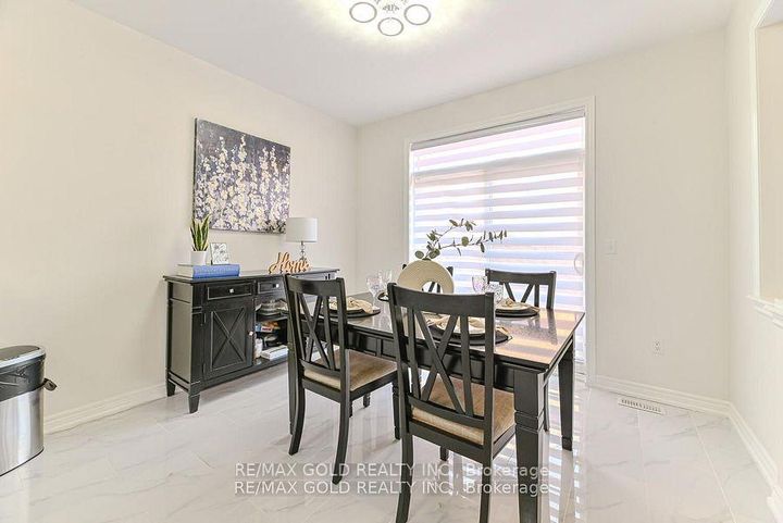 Photo 12 at 9 Natronia Trail, Bram East, Brampton
