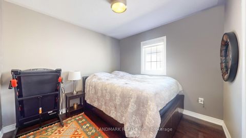 Photo 28 at 36 Allison Ann Way, Patterson, Vaughan