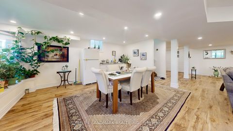 Photo 32 at 36 Allison Ann Way, Patterson, Vaughan