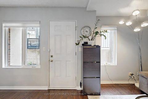 Photo 4 at 1028 - 3045 Finch Avenue W, Humbermede, Toronto
