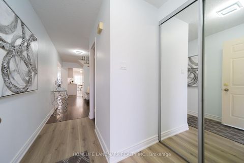 Photo 1 at 39 - 1230 Kirstie Court, CP College Park, Oakville