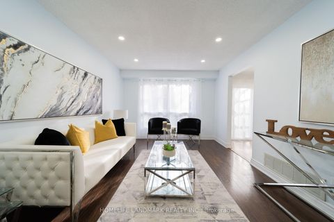 Photo 3 at 39 - 1230 Kirstie Court, CP College Park, Oakville