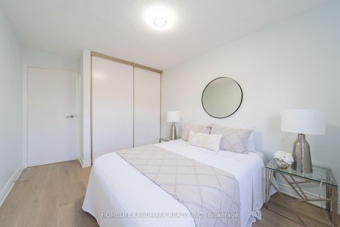 Photo 14 at 39 - 1230 Kirstie Court, CP College Park, Oakville