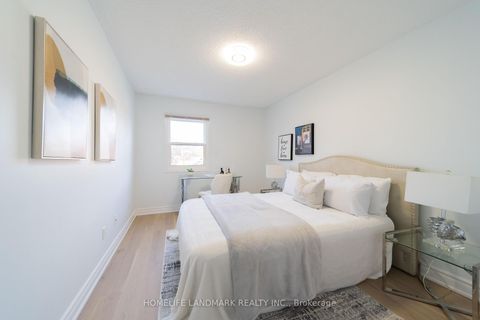 Photo 15 at 39 - 1230 Kirstie Court, CP College Park, Oakville