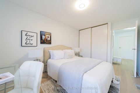 Photo 16 at 39 - 1230 Kirstie Court, CP College Park, Oakville
