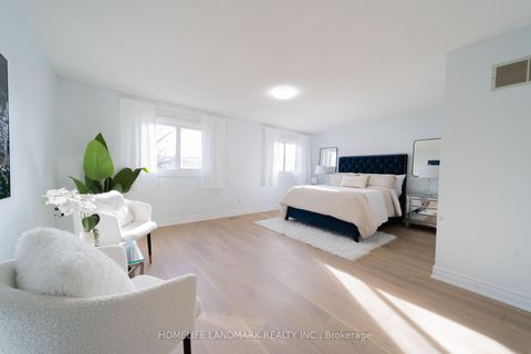 Photo 17 at 39 - 1230 Kirstie Court, CP College Park, Oakville