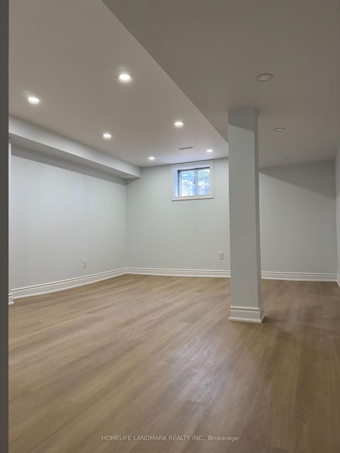 Photo 27 at 39 - 1230 Kirstie Court, CP College Park, Oakville