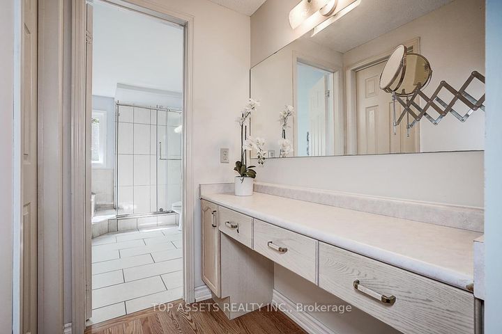 Photo 18 at 88 Darby Court, Rouge E11, Toronto