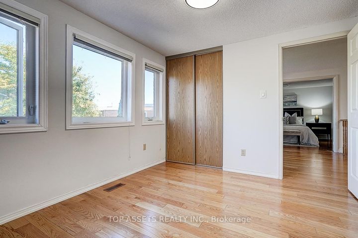 Photo 22 at 88 Darby Court, Rouge E11, Toronto
