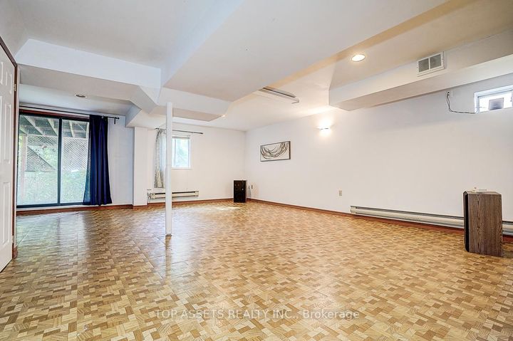 Photo 27 at 88 Darby Court, Rouge E11, Toronto