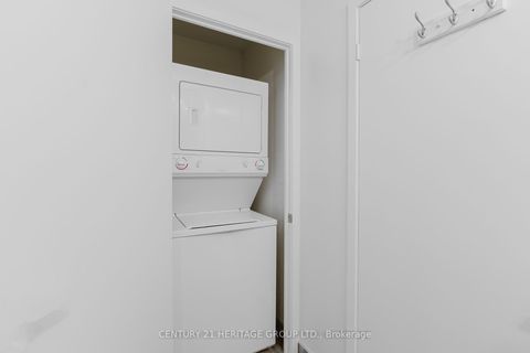 Photo 18 at 3506 - 15 Iceboat Terrace, Waterfront Communities C1, Toronto