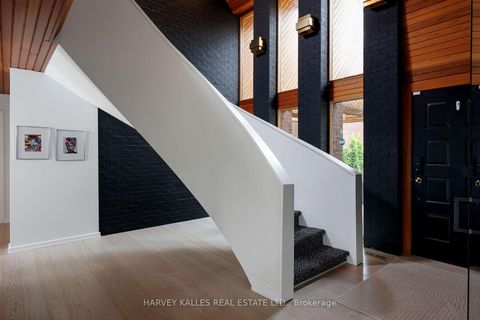 Photo 5 at 30 Neilor Crescent, Markland Wood, Toronto