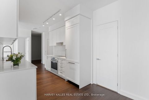 Photo 10 at 620 - 293 The Kingsway, Humber Valley, Toronto
