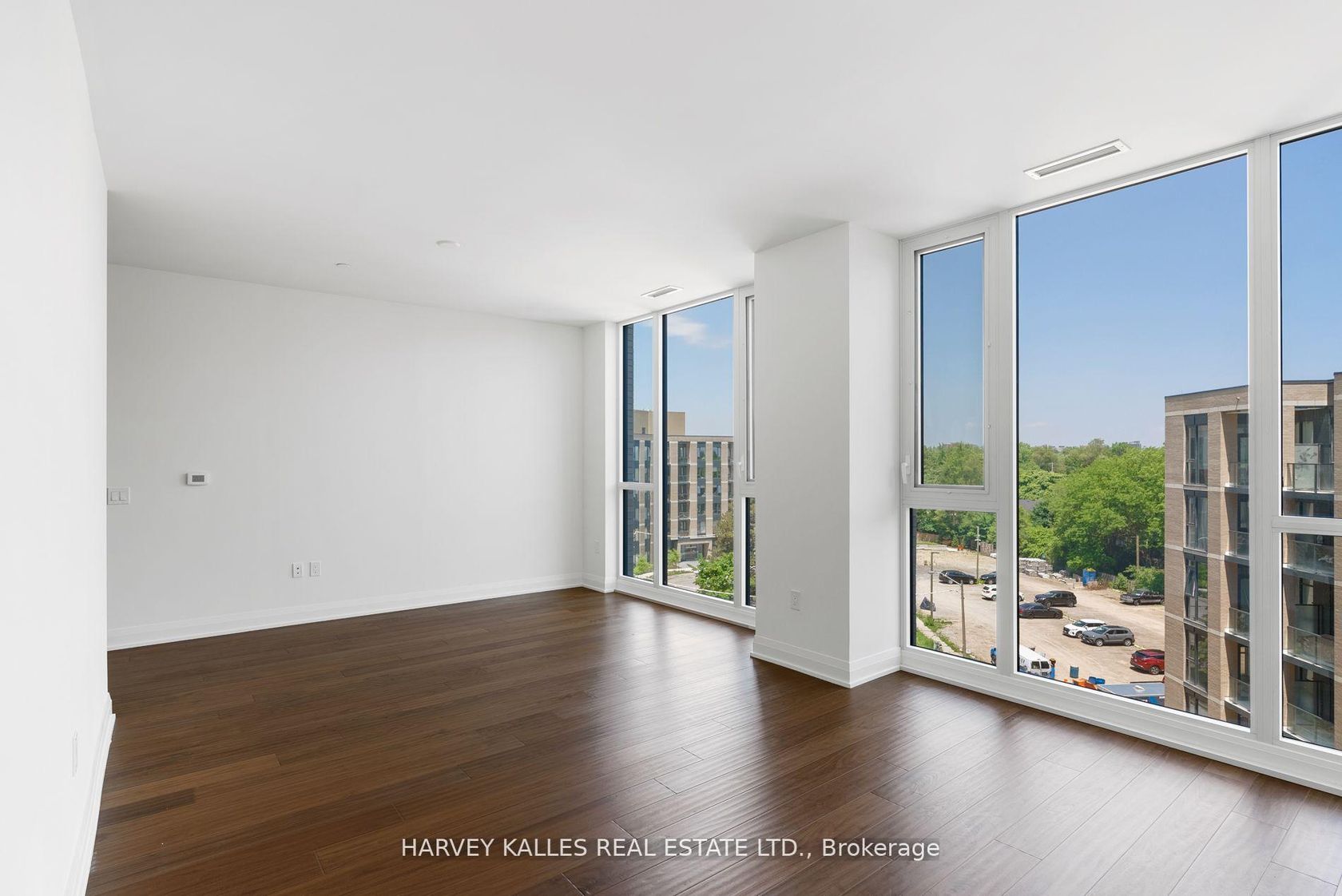 620 - 293 The Kingsway, Humber Valley, Toronto 