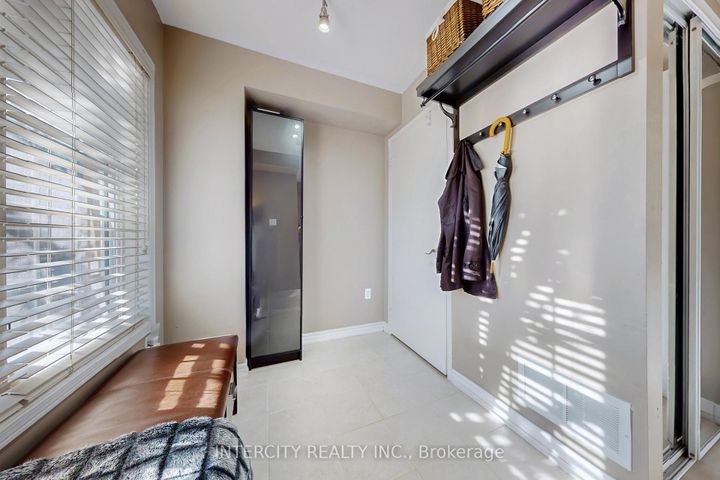 Photo 9 at 29 Birdstone Crescent, Junction Area, Toronto