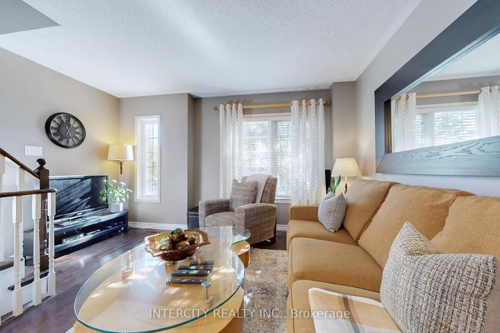 Photo 13 at 29 Birdstone Crescent, Junction Area, Toronto
