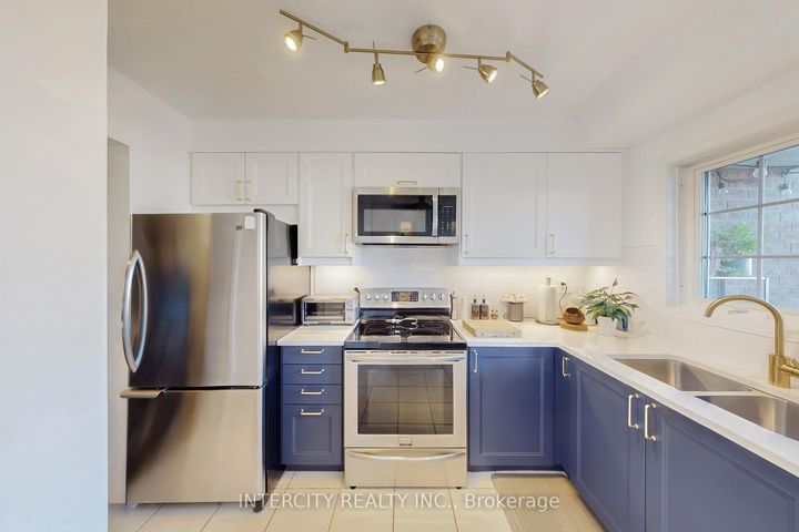 Photo 19 at 29 Birdstone Crescent, Junction Area, Toronto