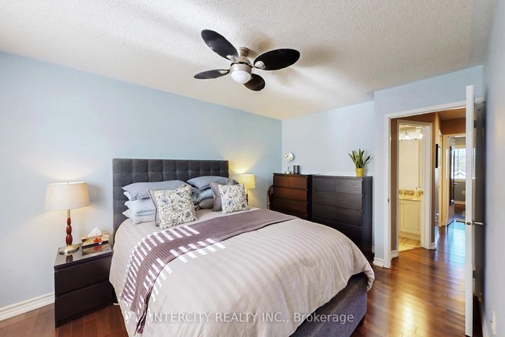 Photo 29 at 29 Birdstone Crescent, Junction Area, Toronto
