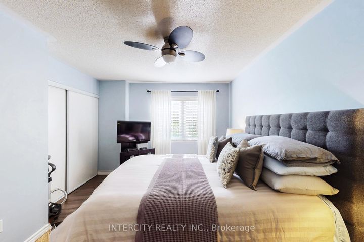 Photo 30 at 29 Birdstone Crescent, Junction Area, Toronto