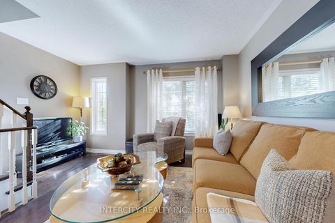 Photo 13 at 29 Birdstone Crescent, Junction Area, Toronto