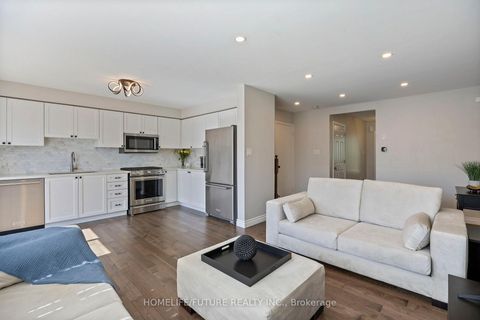 Photo 13 at 1392 Glaspell Crescent, Pinecrest, Oshawa