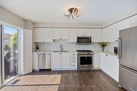 Photo 15 at 1392 Glaspell Crescent, Pinecrest, Oshawa