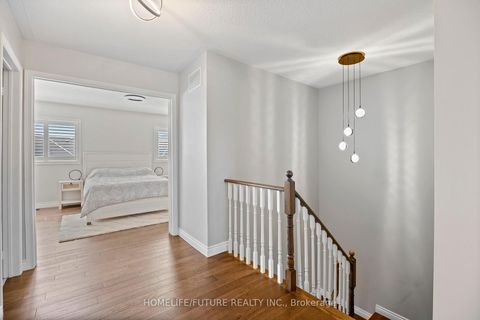 Photo 19 at 1392 Glaspell Crescent, Pinecrest, Oshawa