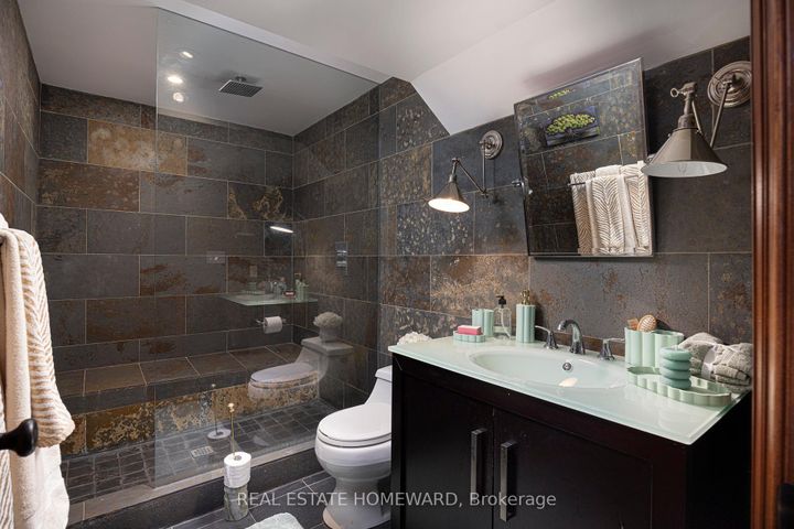 Photo 46 at 2 Park Avenue, The Beaches, Toronto