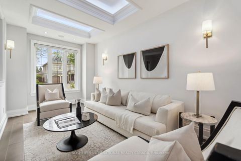 Photo 3 at 222 Connaught Avenue, Newtonbrook West, Toronto