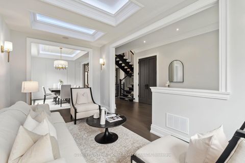 Photo 4 at 222 Connaught Avenue, Newtonbrook West, Toronto