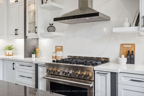 Photo 10 at 222 Connaught Avenue, Newtonbrook West, Toronto