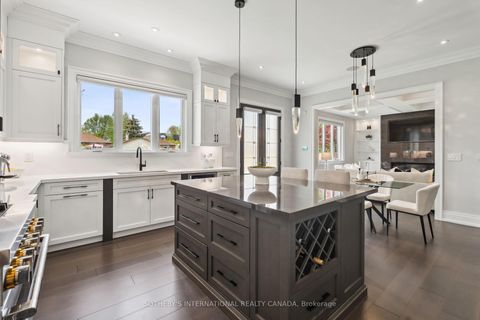Photo 11 at 222 Connaught Avenue, Newtonbrook West, Toronto