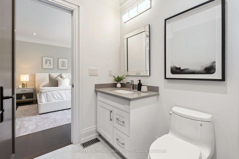 Photo 32 at 222 Connaught Avenue, Newtonbrook West, Toronto