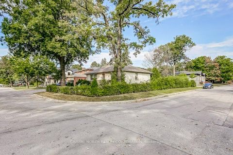 Photo 2 at 2 Rollet Drive, Maple Leaf, Toronto