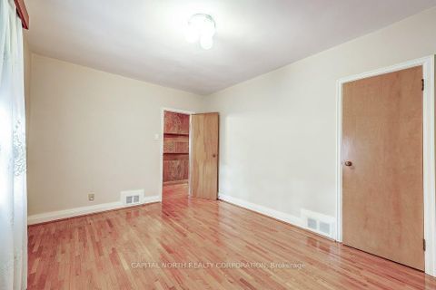 Photo 11 at 2 Rollet Drive, Maple Leaf, Toronto