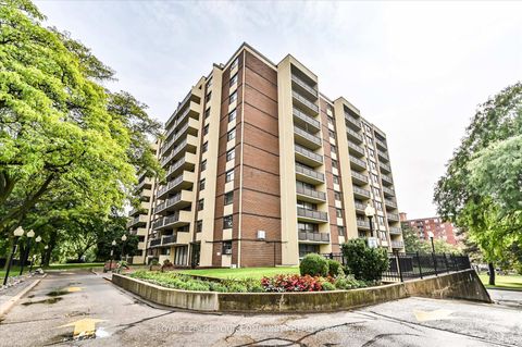 Photo 0 at 612 - 5 Frith Road, Jane Heights, Toronto