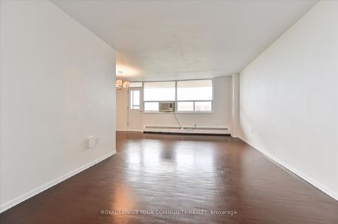 Photo 8 at 612 - 5 Frith Road, Jane Heights, Toronto