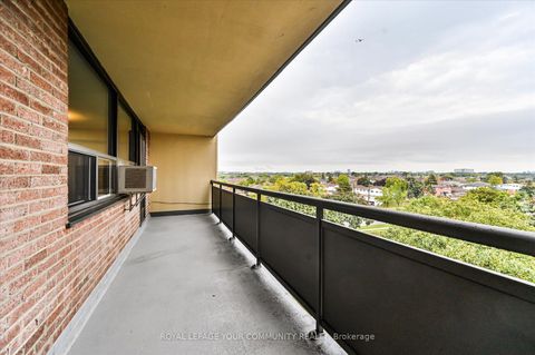 Photo 21 at 612 - 5 Frith Road, Jane Heights, Toronto