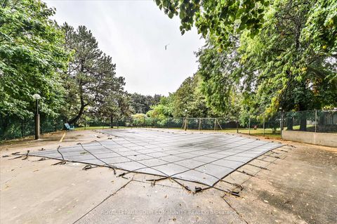 Photo 26 at 612 - 5 Frith Road, Jane Heights, Toronto