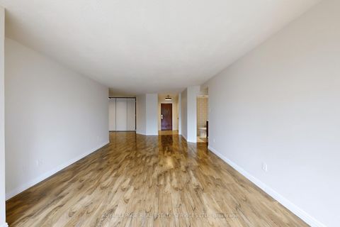 Photo 4 at 304 - 1300 Islington Avenue, City Centre West, Toronto