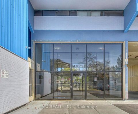 Photo 4 at 1007 - 4673 Jane Street E, CFB, Toronto