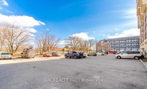 Photo 37 at 1007 - 4673 Jane Street E, CFB, Toronto