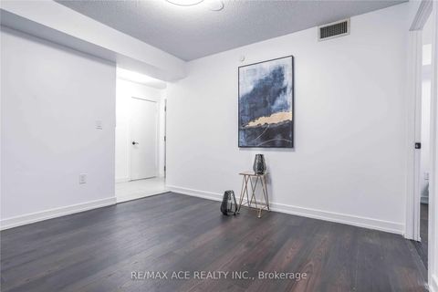 Photo 10 at 513 - 1346 Danforth Road, Eglinton East, Toronto