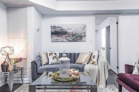 Photo 11 at 513 - 1346 Danforth Road, Eglinton East, Toronto
